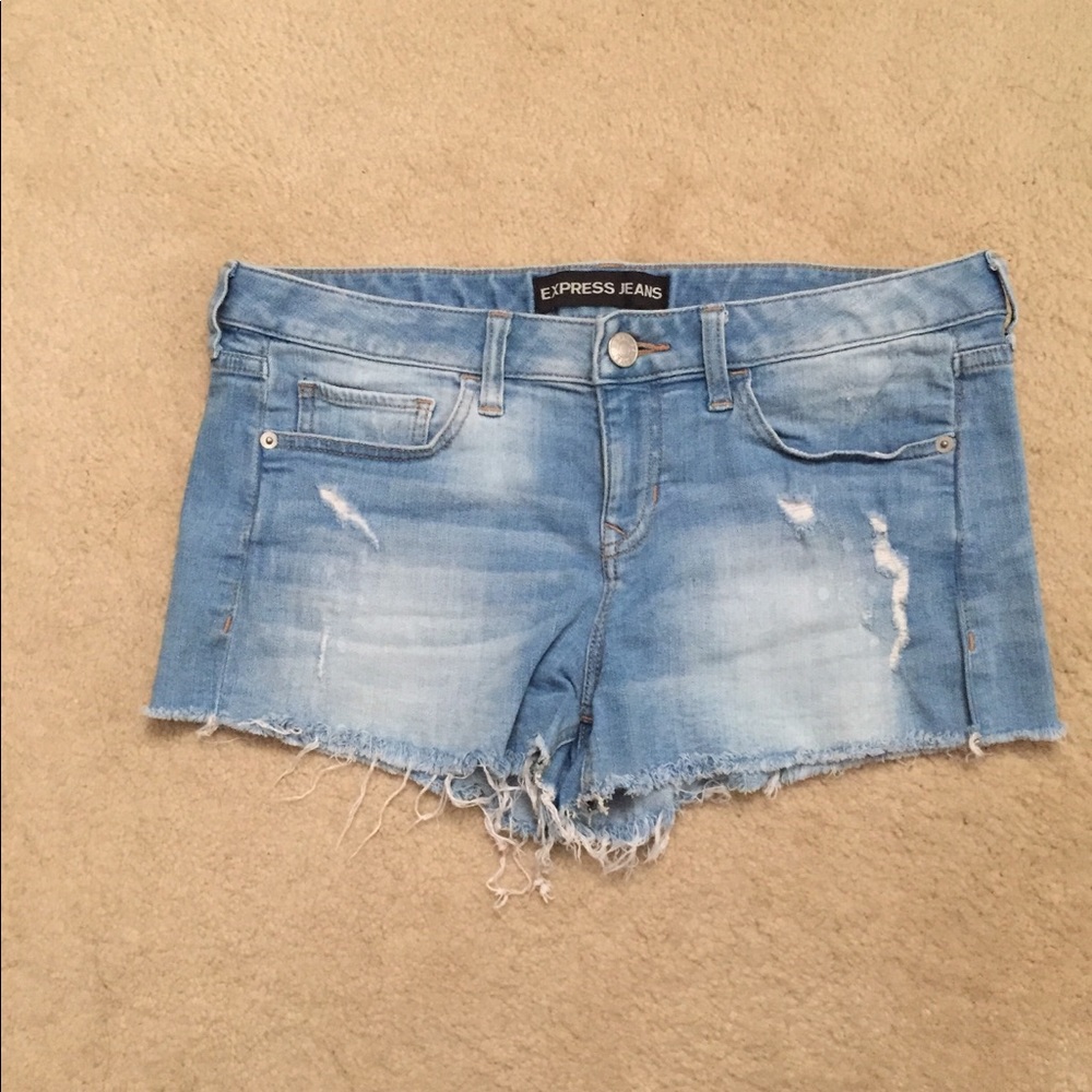 EXPRESS Distressed Cut-Off Shorts